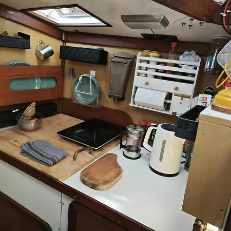 Botel Boat Sitges Experience *